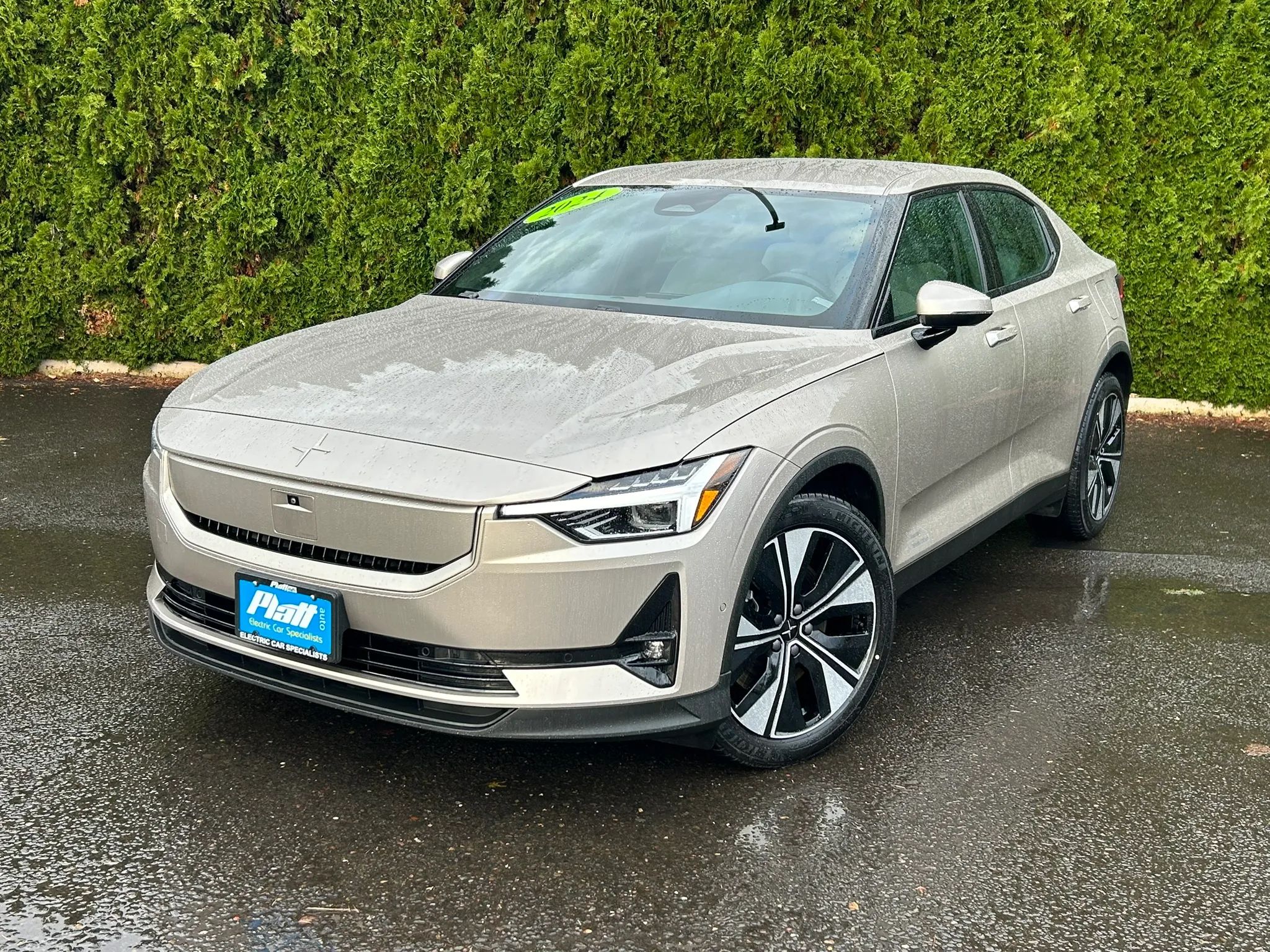 2024 POLESTAR 2 LONG RANGE DUAL MOTOR HATCHBACK 4D