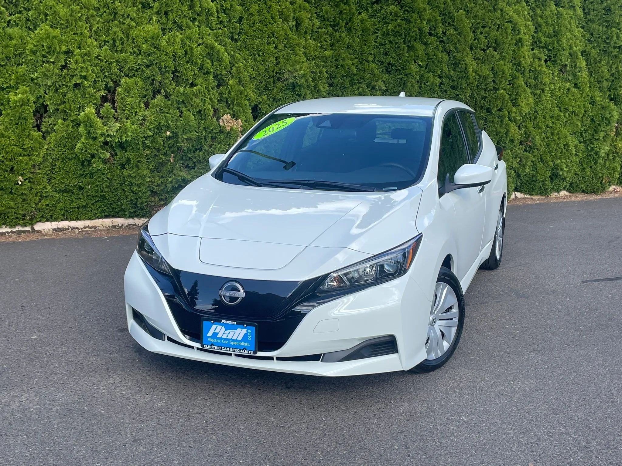 2025 NISSAN LEAF S HATCHBACK 4D
